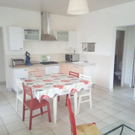 Maison Du Port Holiday home